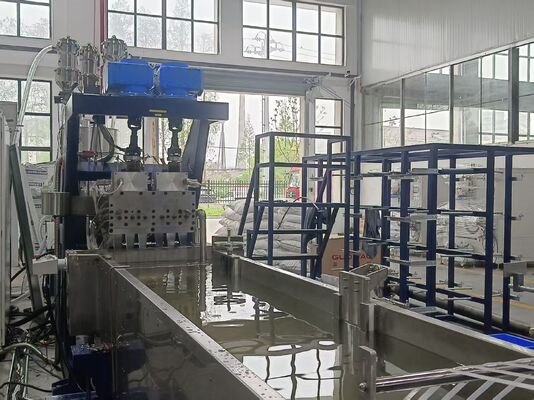 Changeur de tamis à bande pour changement de tamis non-stop avec une puissance de chauffage de 8,4 kW et une fluctuation de pression ≤5%