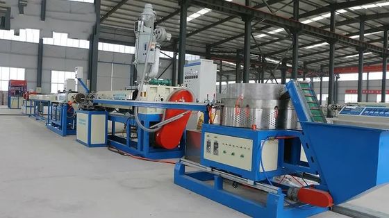 Ligne de production de tuyaux d'irrigation à goutte à goutte entièrement automatique Refroidissement par eau 350 m/min
