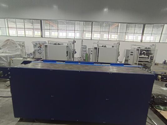 Extrudeur à 9 zones chauffant avec une précision de ±1°C