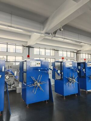 Réglable en diamètre de bobine, enrobageur de tuyau