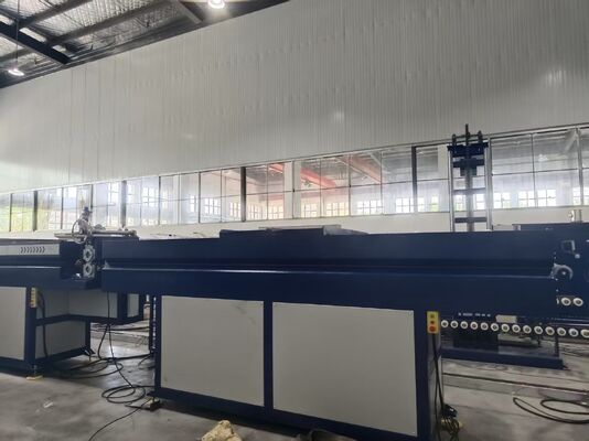 Ligne de fabrication de bandes de fixation droites